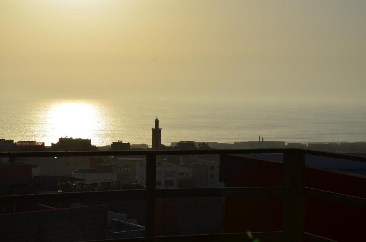 Arima Surf House Hostel Tamraght Ngoại thất bức ảnh
