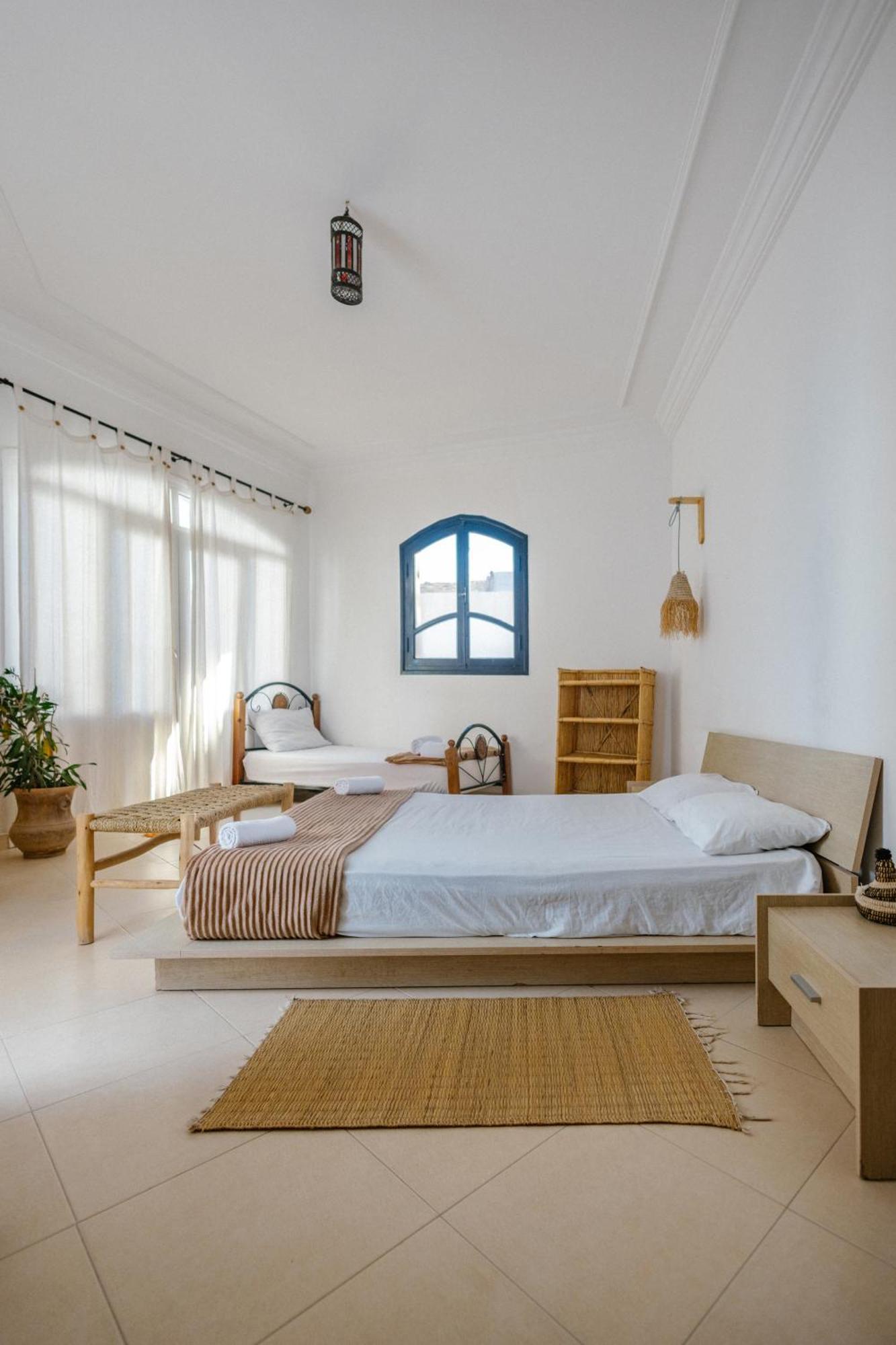 Arima Surf House Hostel Tamraght Phòng bức ảnh