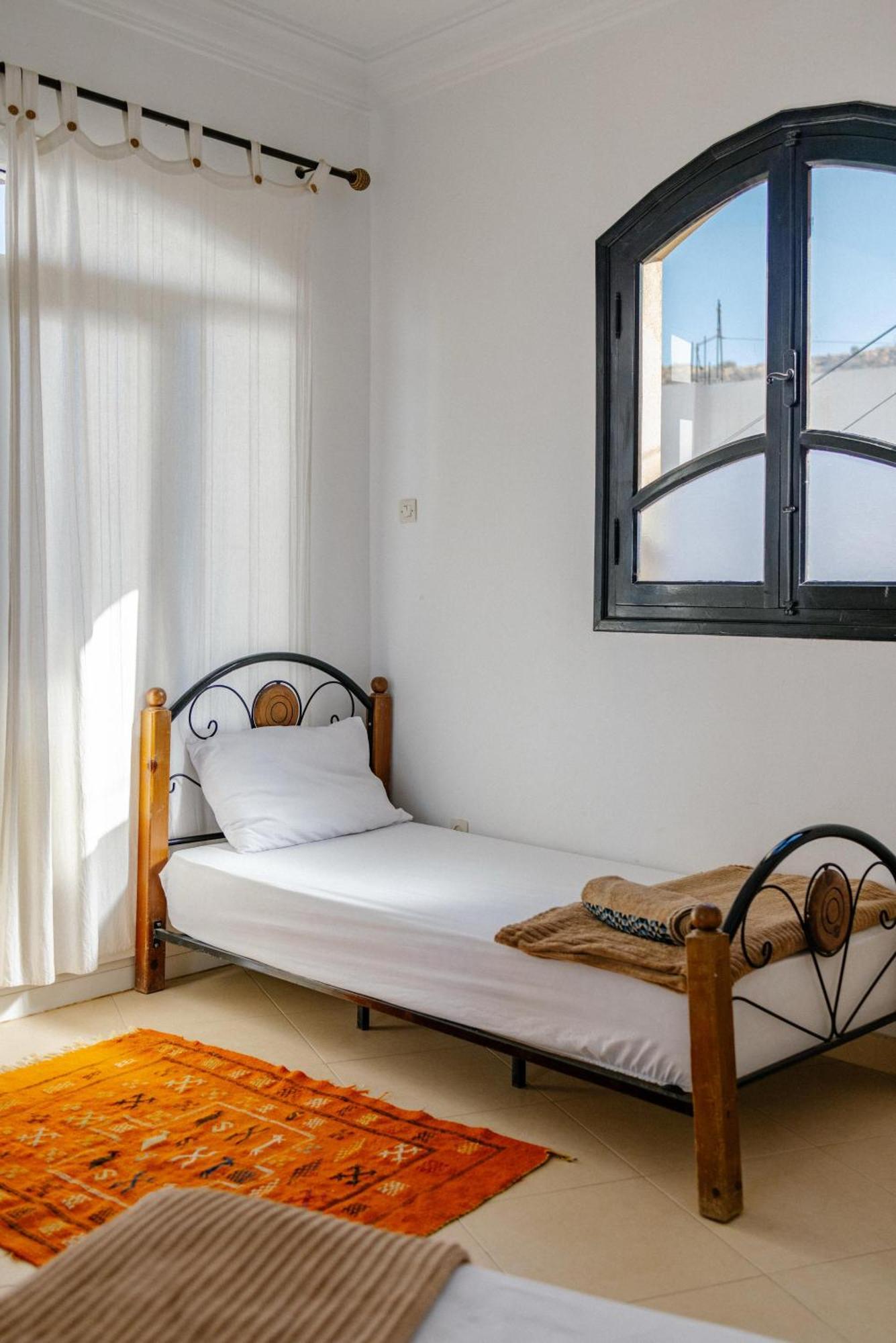 Arima Surf House Hostel Tamraght Ngoại thất bức ảnh